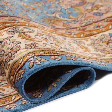 Чистка шелковых ковров 