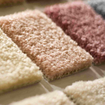 Чищення синтетичних килимів 